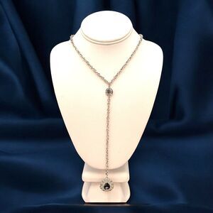 New Boutique Pendant Necklace Silver Tone Ornate Pendant Stones Long Chic 11F